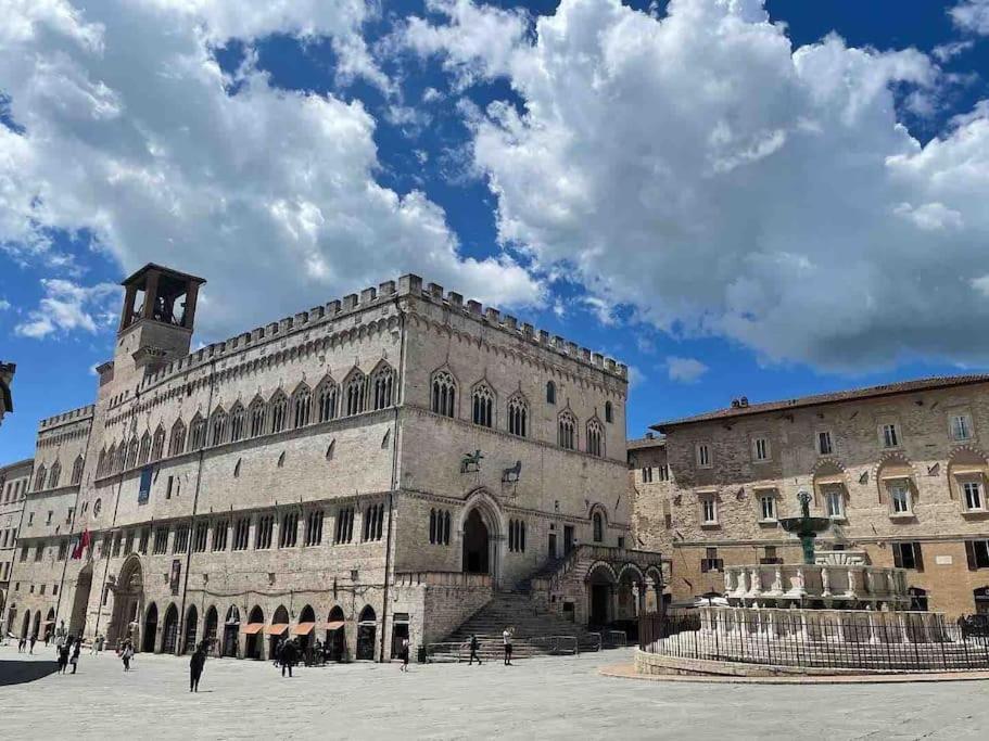 Perugia Home Apartment La Finestra Di Fronte Экстерьер фото